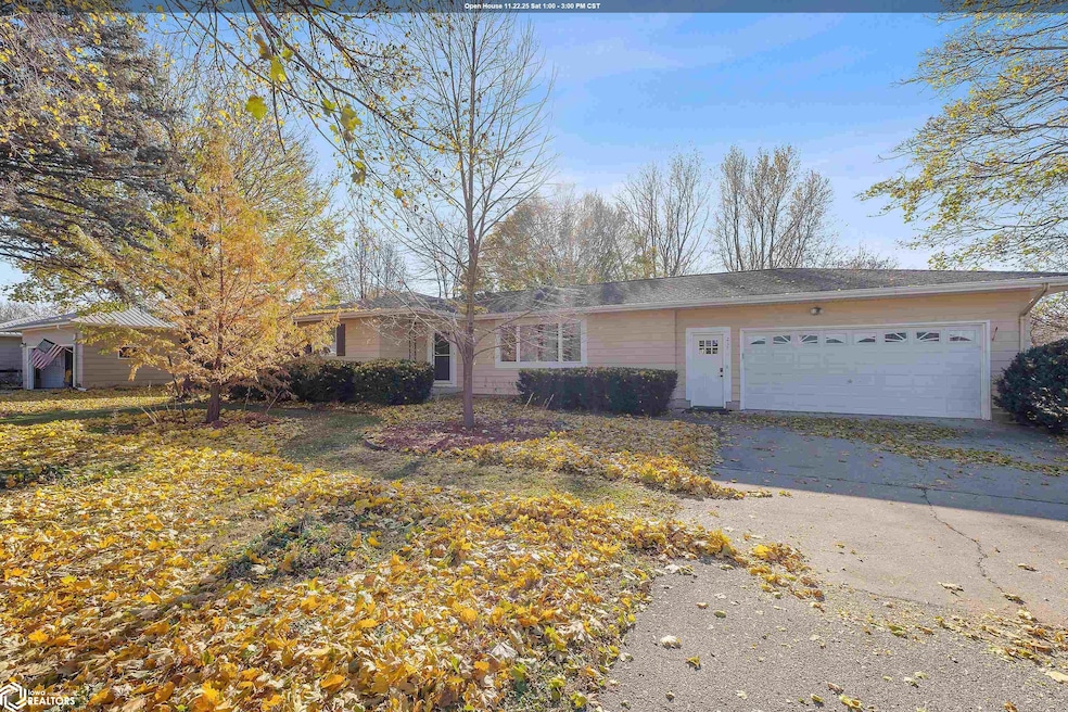 235 W Bosworth St, Manly, IA 50456 - photo 1