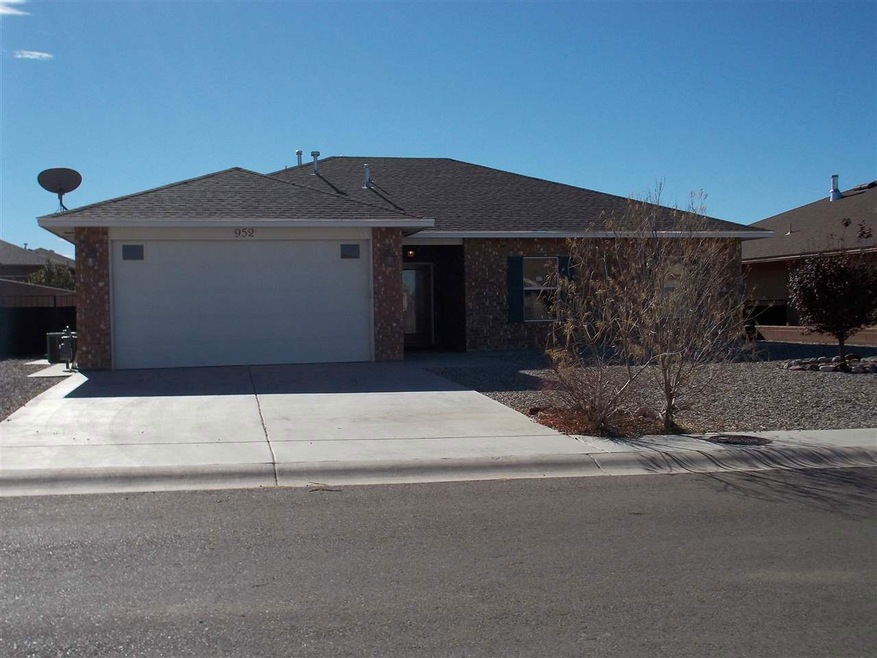 952 Hermoso El Sol, Alamogordo, NM 88310 - photo 1