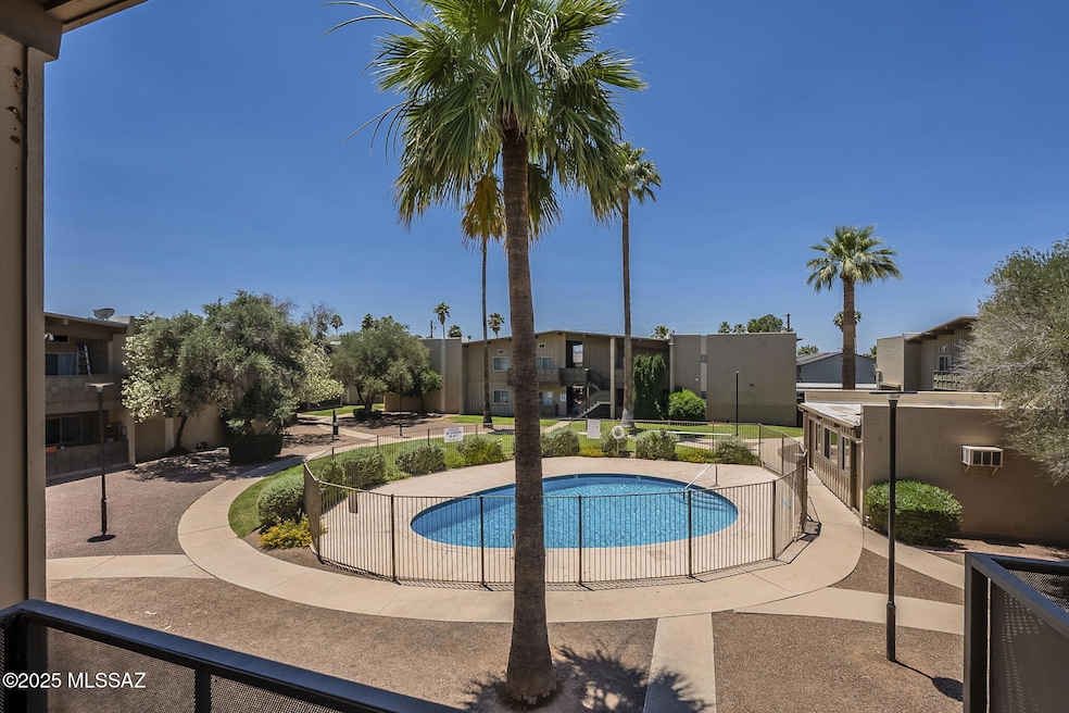 6-web-or-mls-Alvernon-6