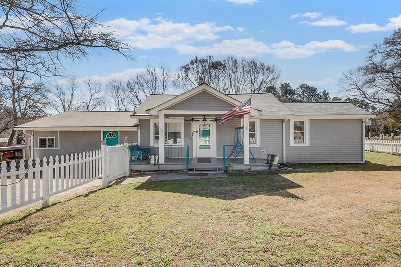 1371 Austell Rd SE, Marietta, GA 30008 - photo 1