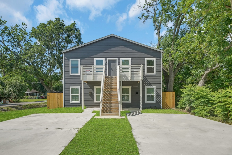 4014 Dreyfus St unit B, Houston, TX 77021 - photo 1