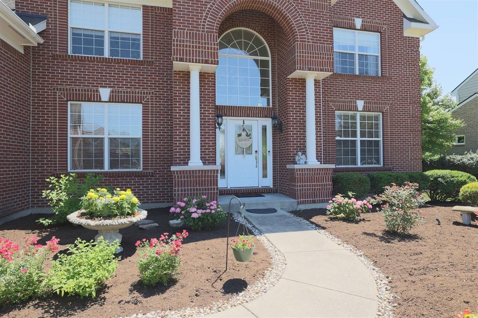 8237 Coral Bell Ct, Liberty Township, OH 45044 - photo 1