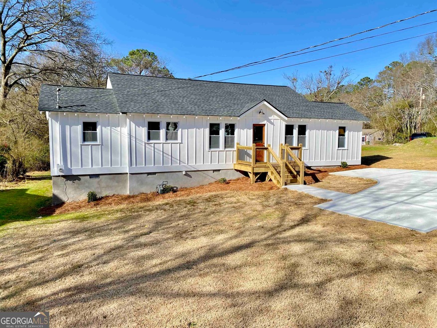 507 Adamson Ave, Carrollton, GA 30117 - photo 1