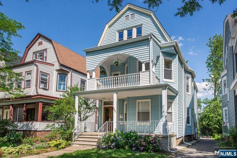 2nd and 3rd floors of a 2- family on quiet one-way street.