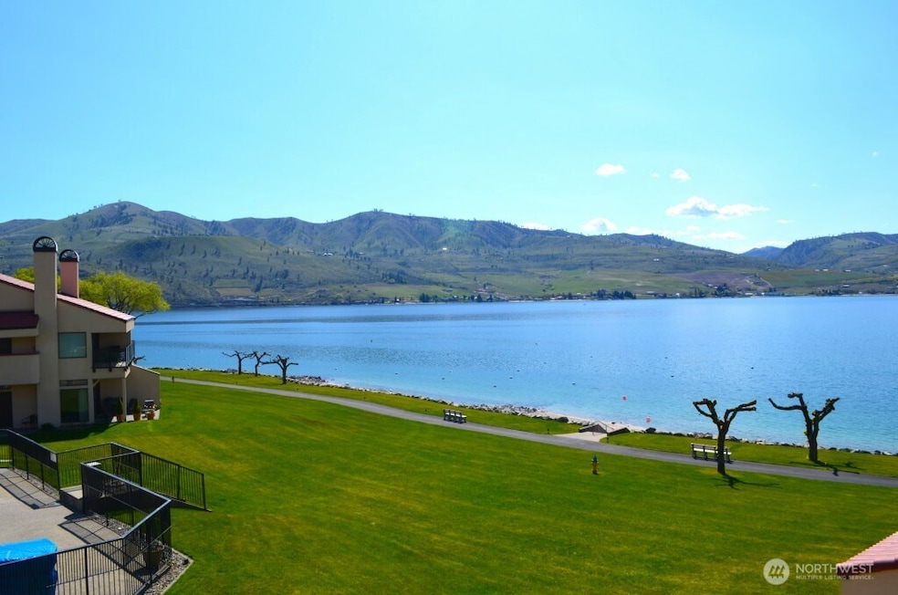 Beautiful views of the Shores and Mountains of Lake Chelan.