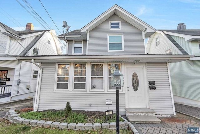 131 Clinton Ave, Clifton, NJ 07011 - photo 1