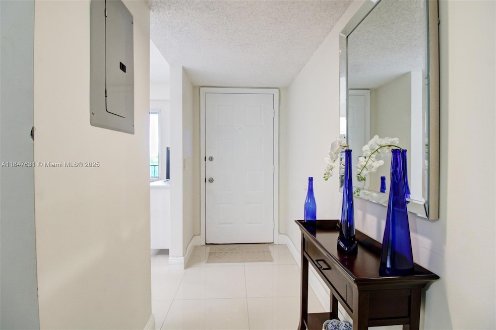 1110 SW 125th Ave unit 408M, Pembroke Pines, FL 33027 - photo 1
