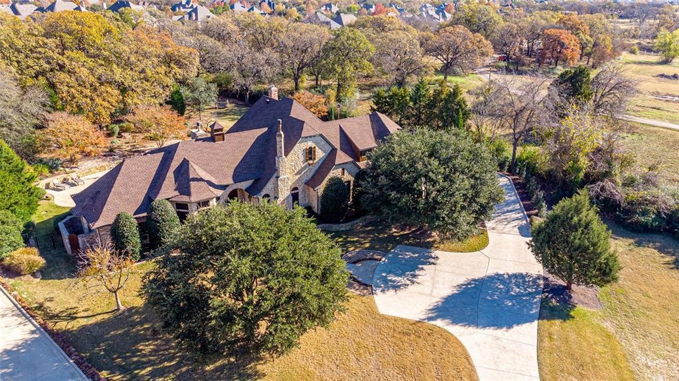 201 Regency Ct, Denton, TX 76210 - photo 1