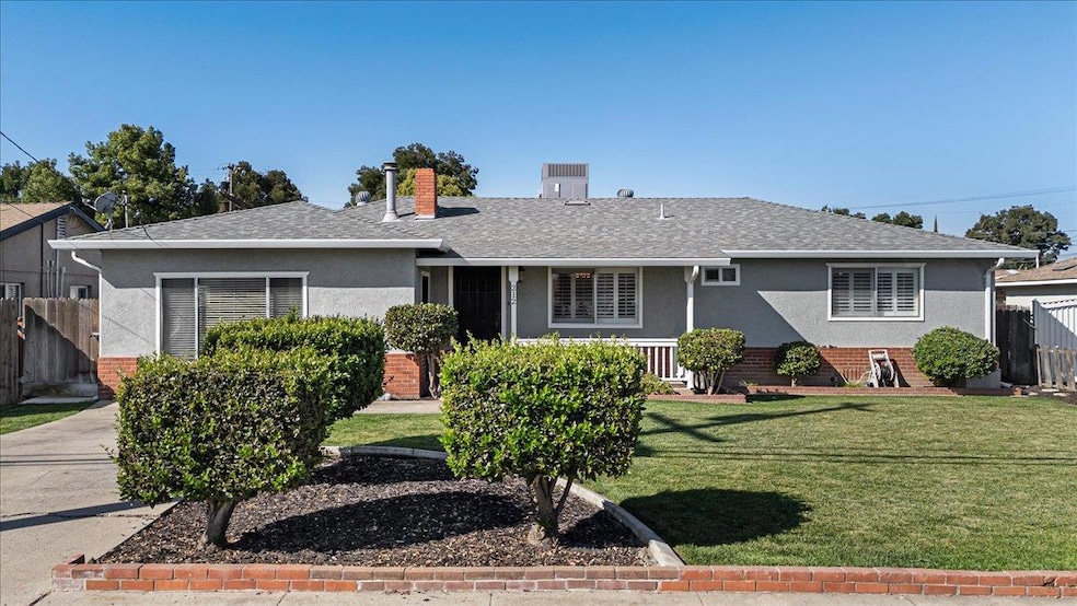 Sold $449,500 • Co-Listing Agent