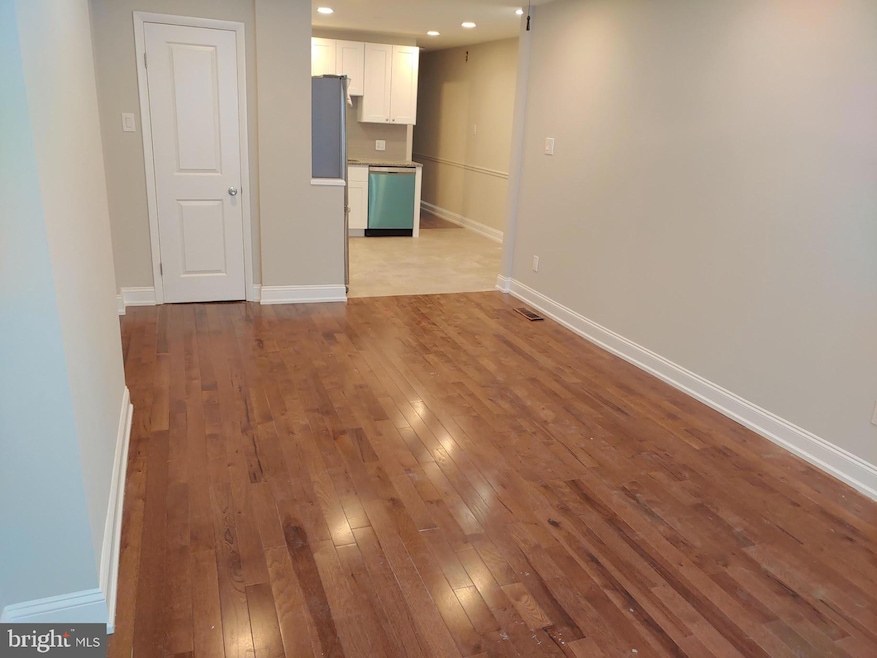 For Rent $1,350/month