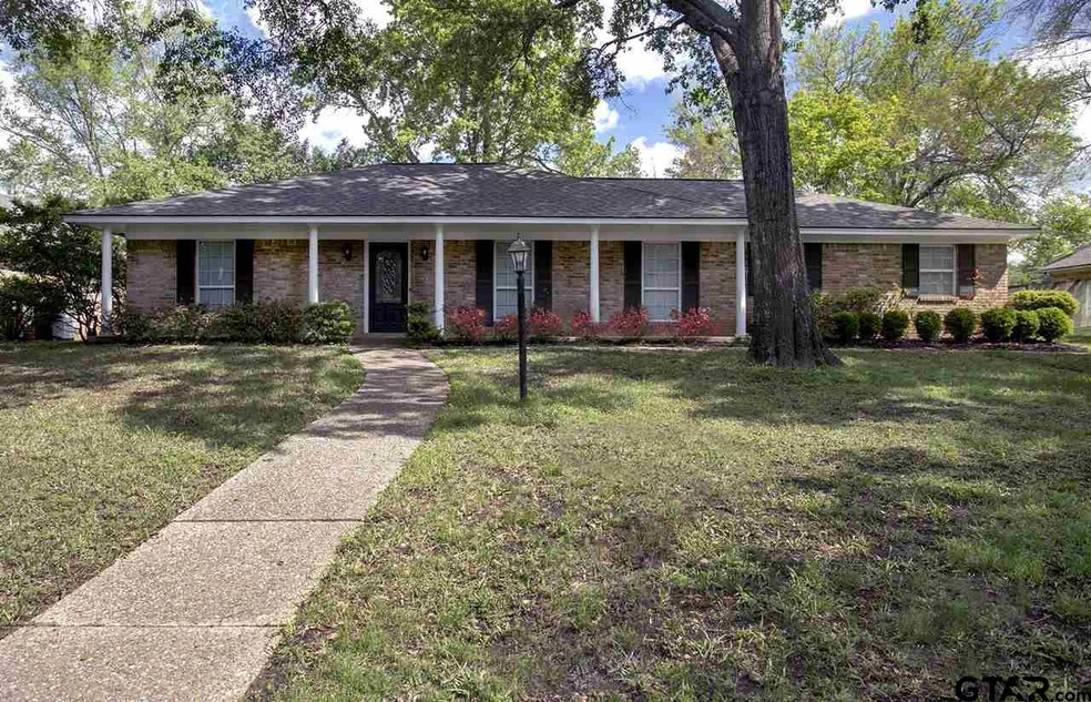 1108 Kingspark Dr, Tyler, TX 75703 - photo 1