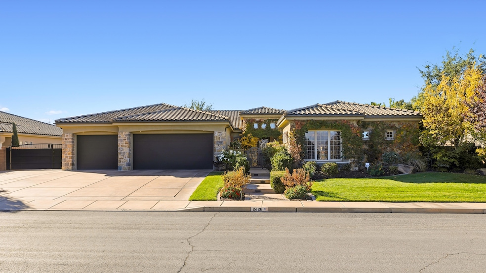 2426_E_SpringsDr_MLS-1