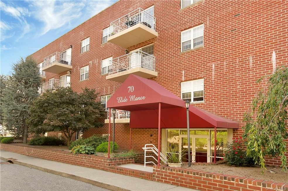 70 Lime Kiln Rd unit 3C, Tuckahoe, NY 10707 - photo 1