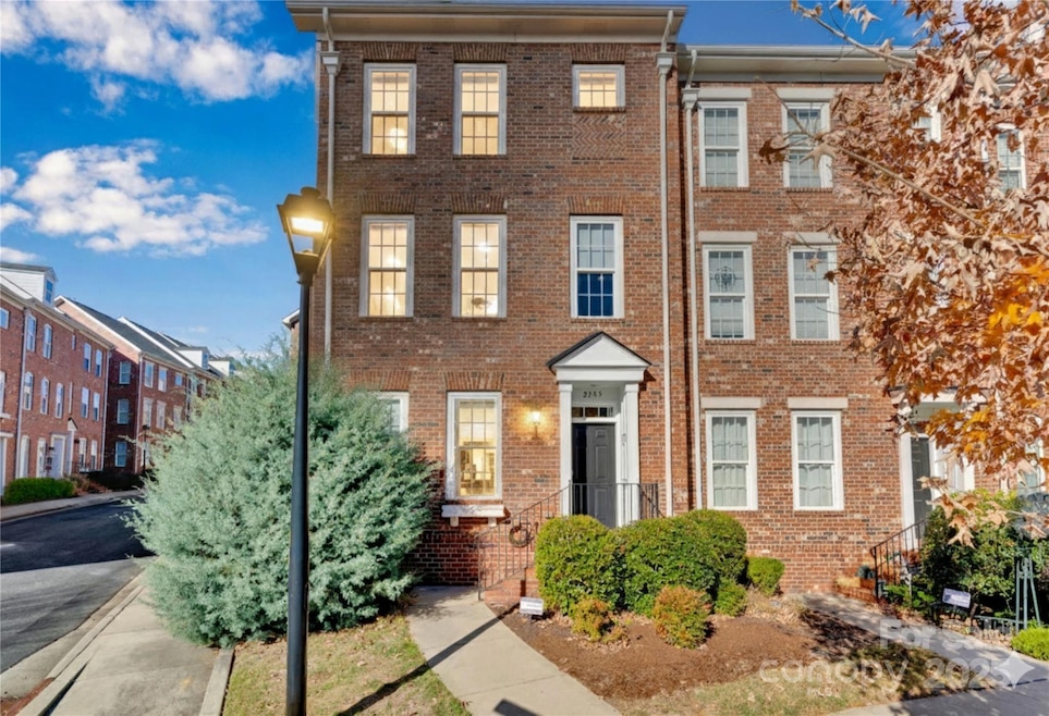 2305 Silver Crescent Dr, Charlotte, NC 28273 - photo 1