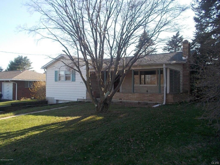 61 Center Rd, Lehighton, PA 18235 - photo 1