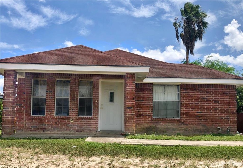 413 Cedar Ave, Donna, TX 78537 - photo 1