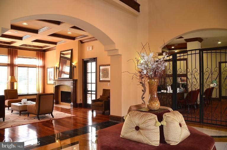 12945 Centre Park Cir unit 104, Herndon, VA 20171 - photo 1