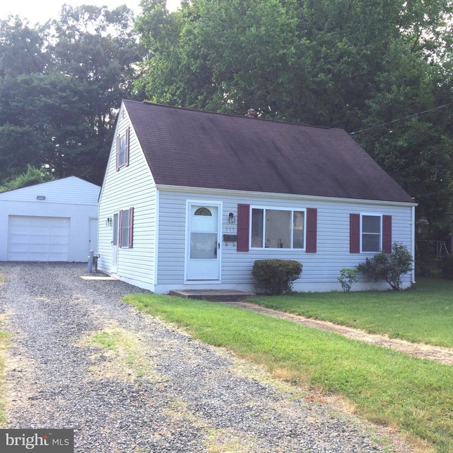 111 Courtney Dr, Manassas Park, VA 20111 - photo 1