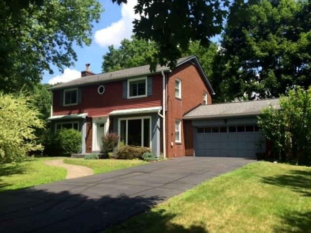 Welcome to 866 11th Street in the Heights of Oakmo