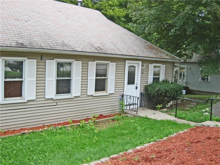 23 Dismukes St, Kittery, ME 03904 - photo 1