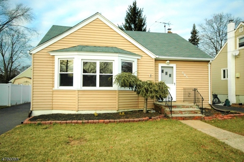 505 Harris Ave, Middlesex, NJ 08846 - photo 1