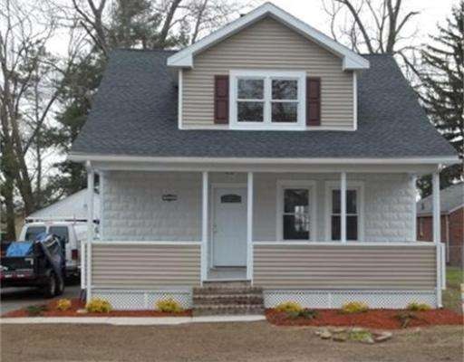 143 North St, Agawam, MA 01001 - photo 1