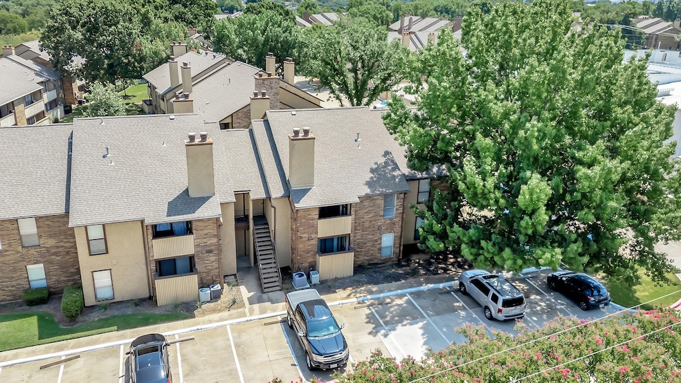 1101 Calico Ln unit 1422, Arlington, TX 76011 - photo 1