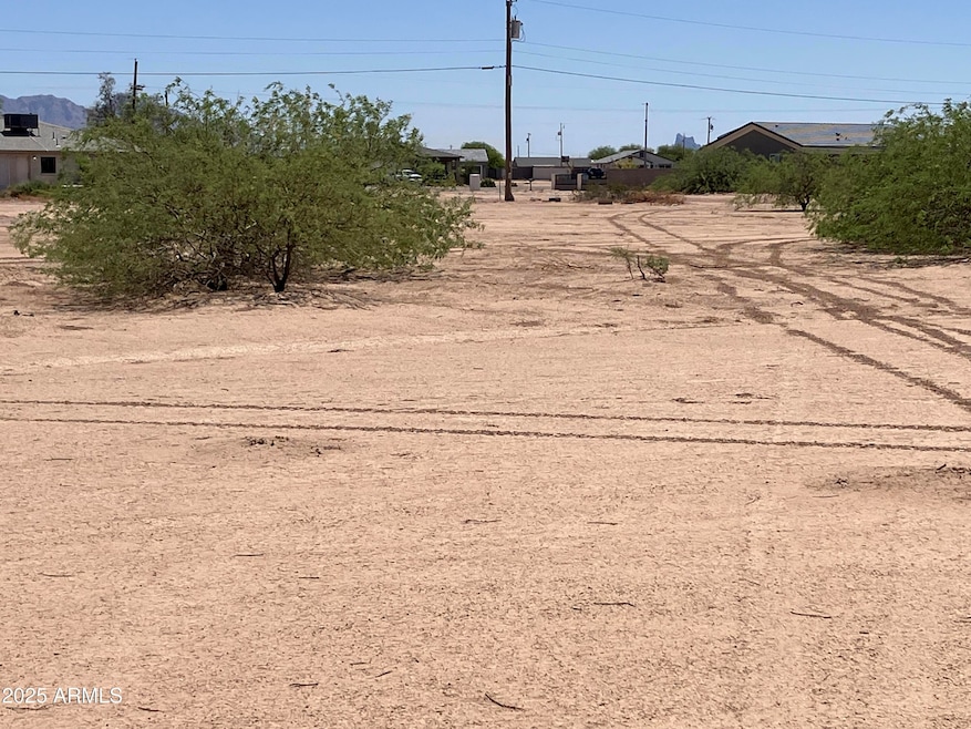 3725 Palm Cir unit 23, Eloy, AZ 85131 - photo 1