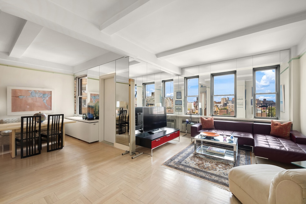 30 5th Ave unit 12C, New York, NY 10011 - photo 1