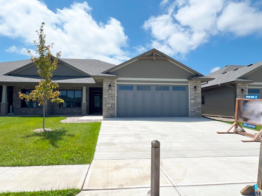 For Sale $426,950 • Co-Listing Agent