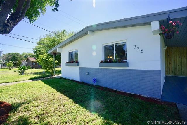 726 Phippen Waiters Rd, Dania, FL 33004 - photo 1
