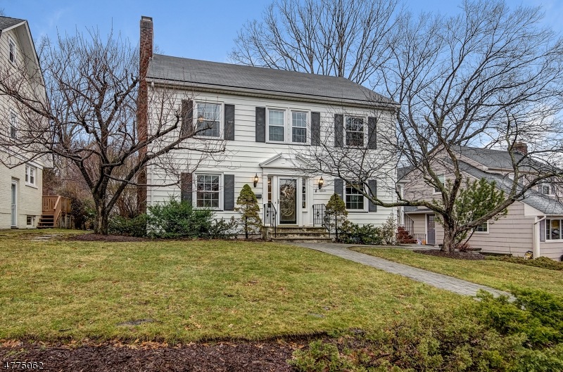 56 S Prospect St, Verona, NJ 07044 - photo 1