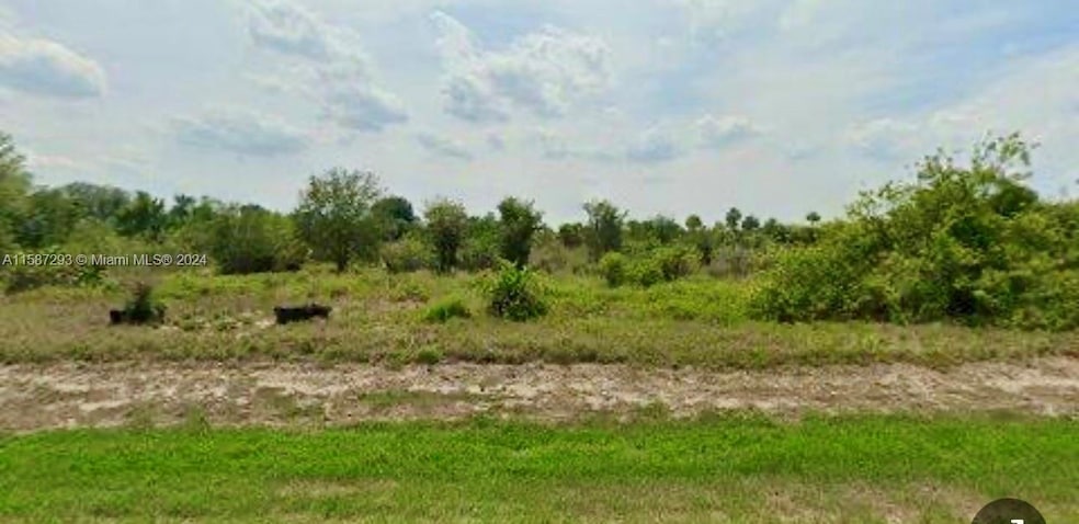 1800 Us Highway 27, Lake Placid, FL 33852 - photo 1