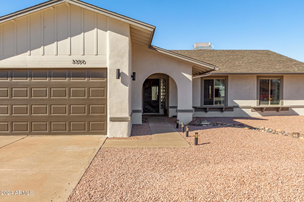 3350 W Phelps