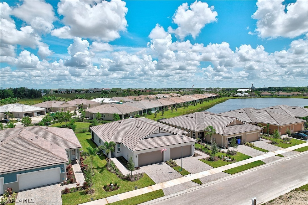 10366 Bonavie Cove Dr, Fort Myers, FL 33966 - photo 1