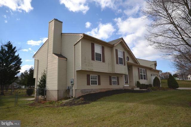 106 George St, Taneytown, MD 21787 - photo 1