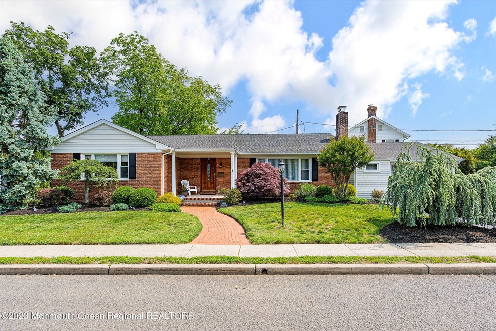 Welcome to 3 Caro Ct