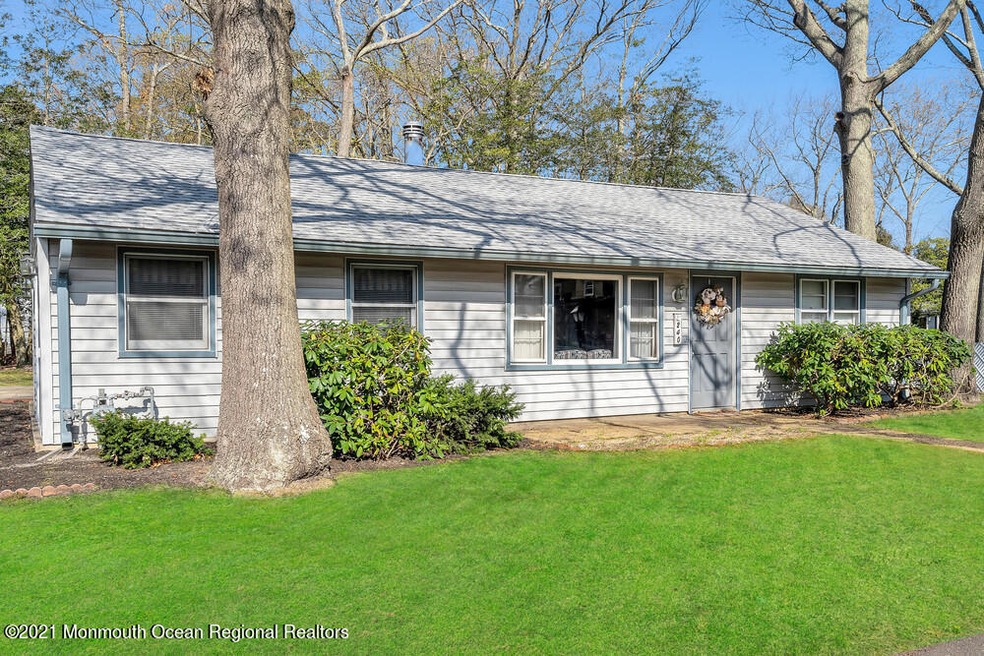 240 Holly St, Bayville, NJ 08721 - photo 1