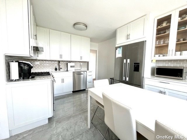 The Bay Club unit 12E, Bayside, NY 11360 - photo 1