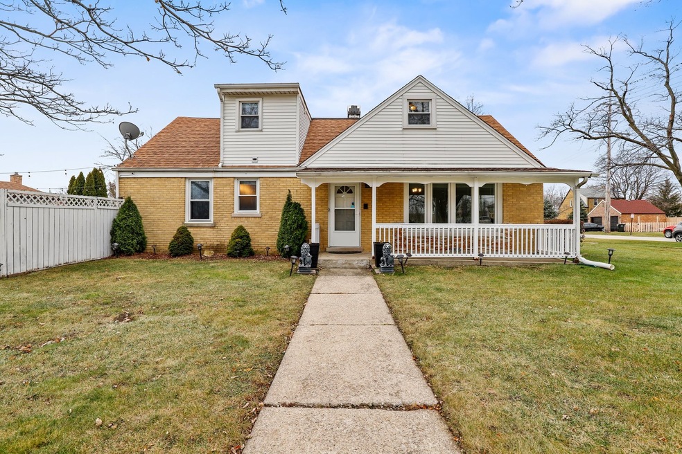 4461 Scott St, Schiller Park, IL 60176 - photo 1