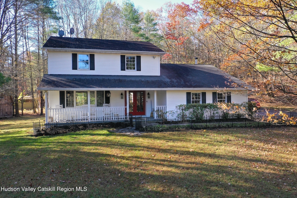 Under Contract $625,000