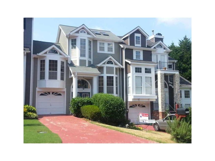 Exterior Front. Townhouse in Oakley Downs.