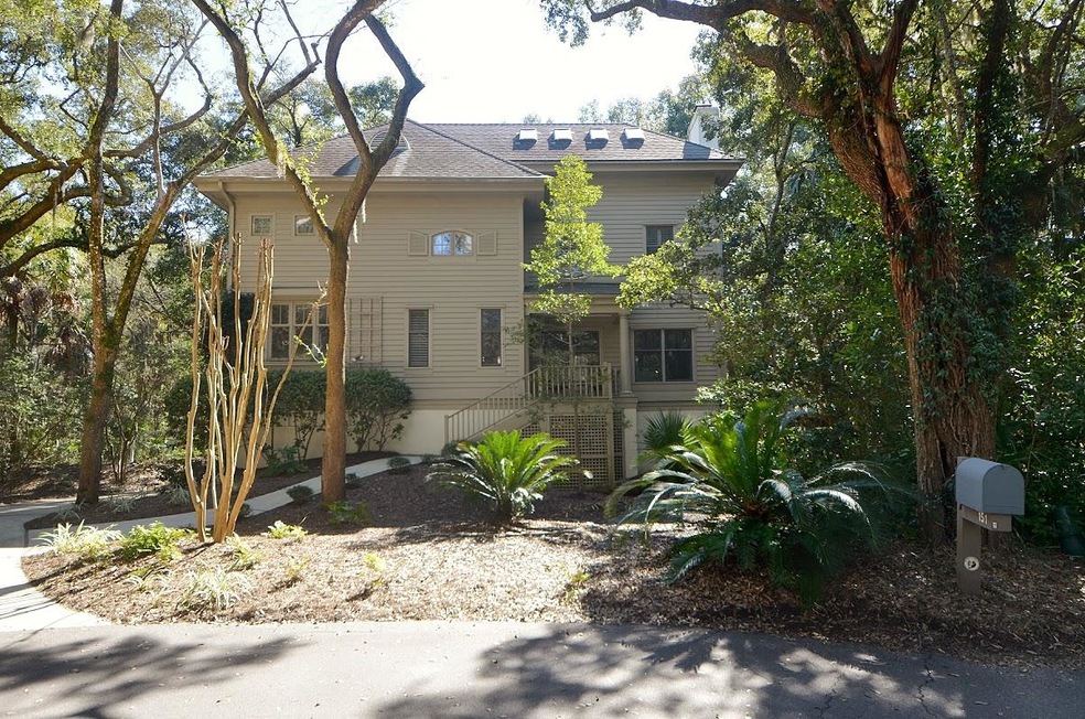 152 Treeduck Court
