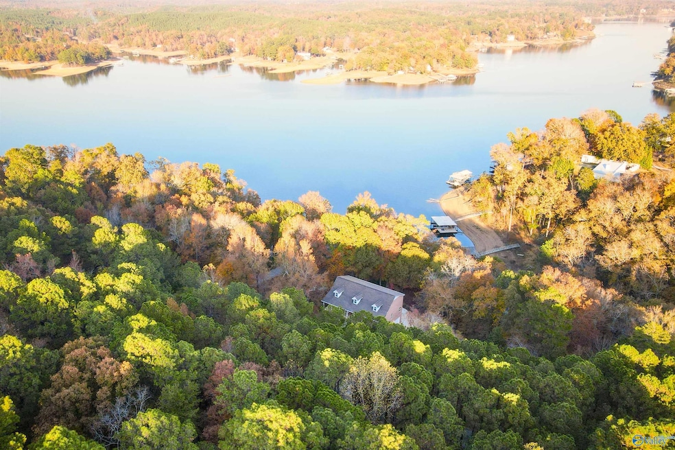 For Sale $748,831 • Co-Listing Agent