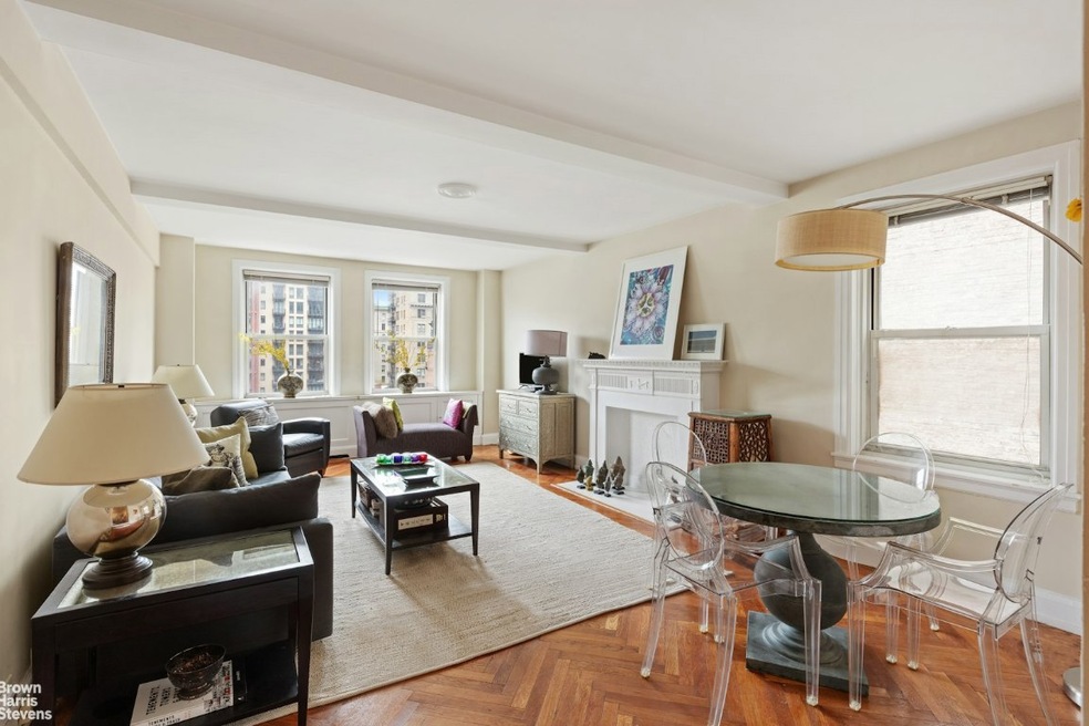 336 W End Ave unit 10E, New York, NY 10023 - photo 1