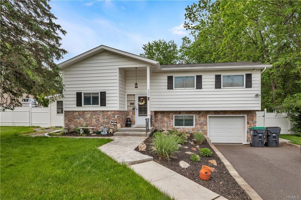 307 Lake Shore Dr, Monroe, NY 10950 - photo 1