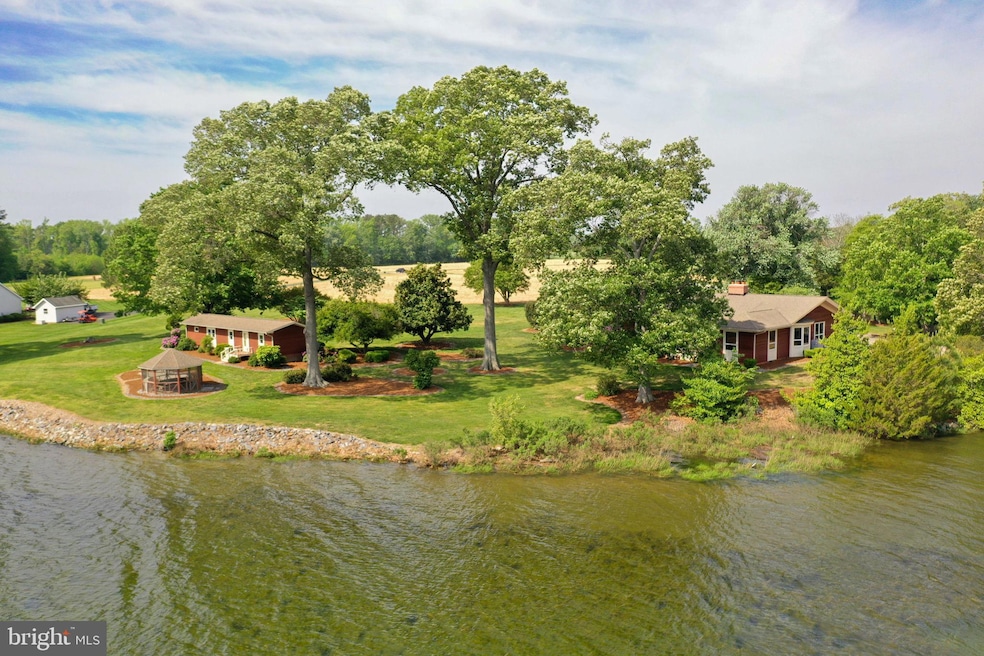 Sold $923,000 • Co-Listing Agent