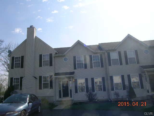 713 Bach Ct, Freemansburg, PA 18017 - photo 1