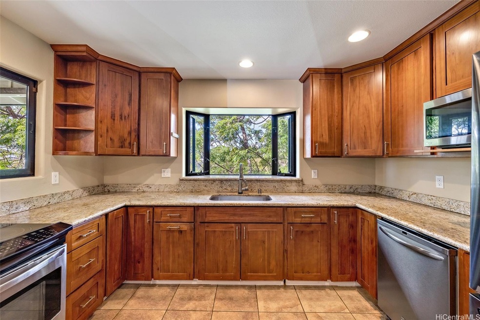 1st Flr - Kitchen