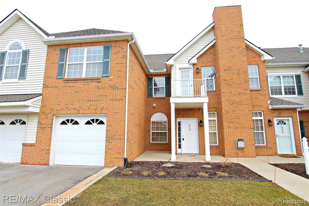 610 Olde English Circle